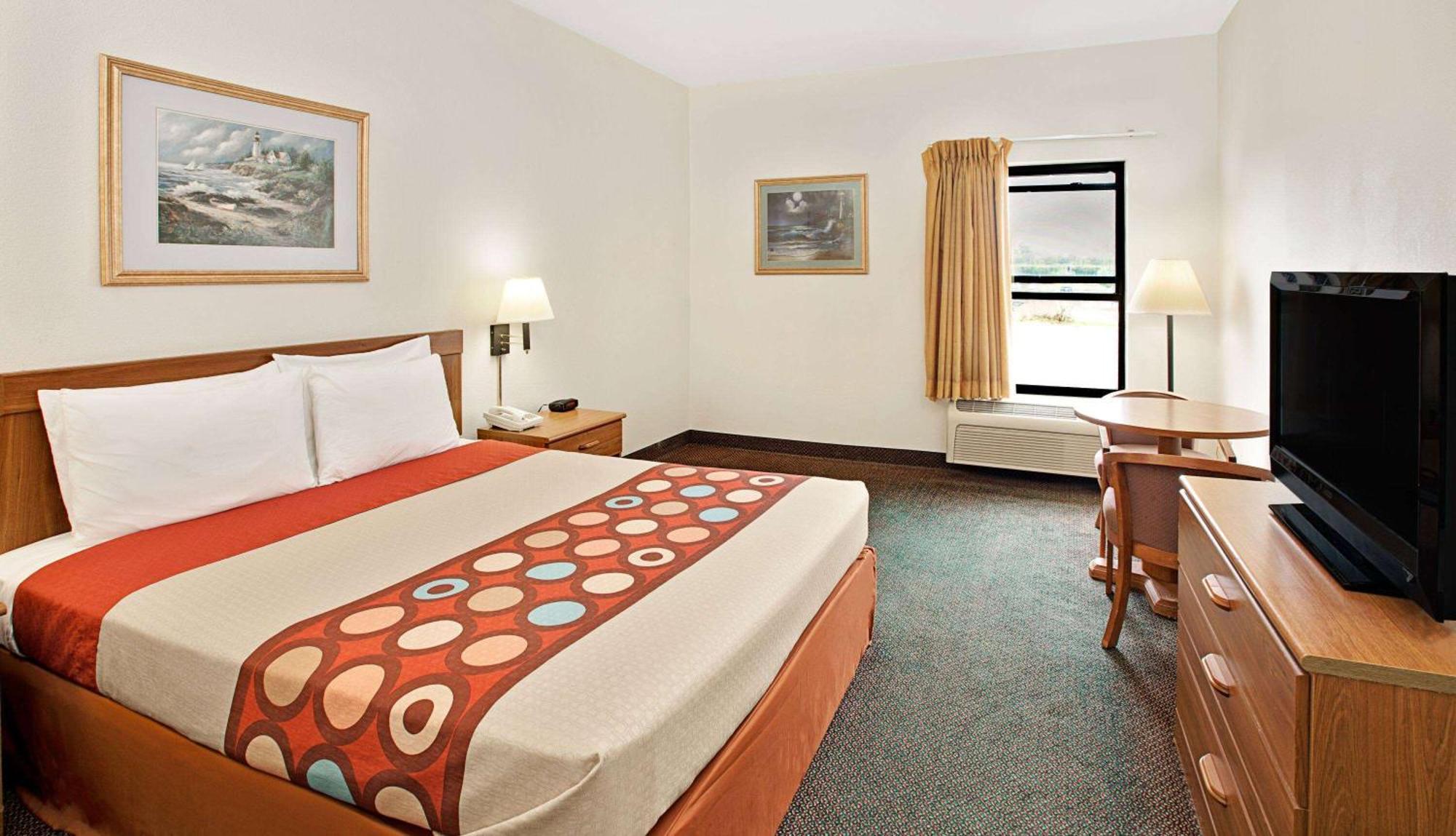 Super 8 By Wyndham Hampshire Il Hotel Buitenkant foto