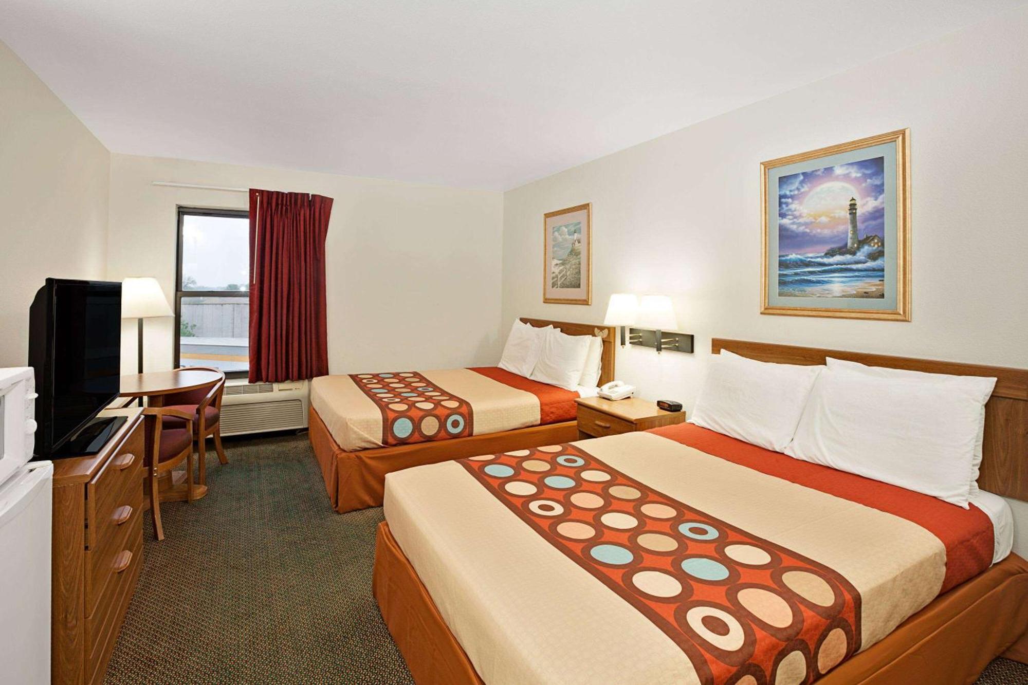 Super 8 By Wyndham Hampshire Il Hotel Buitenkant foto