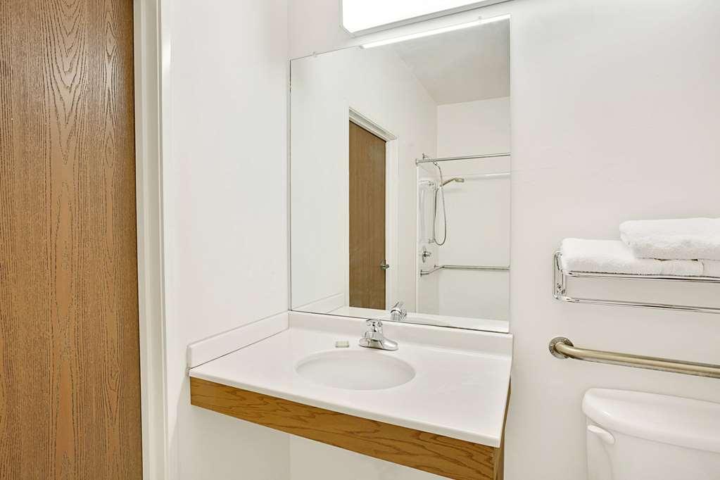 Super 8 By Wyndham Hampshire Il Hotel Kamer foto